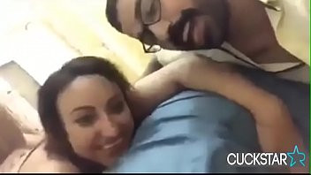 Play Arab wife gets fucked infront of husband