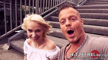 Play HITZEFREI.dating CAUGHT by POLICE: Blonde Girl Fucked PUBLIC (Arteya)