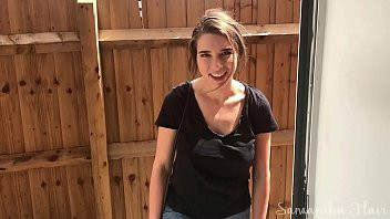 Play Rich prick pays cleaner to be his slutty maid - Samantha Flair