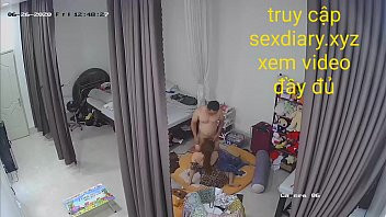 Play Hack camera vợ chồng chung cư .đến cho vợ nhỏ bú buồi và bị hack camera