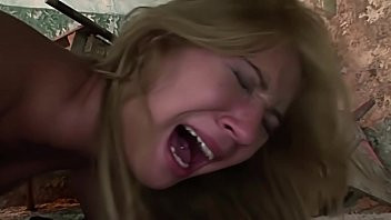 Play Humiliated girl Linda. Part 4.