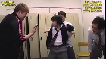 Play Hermana defiende a su hermanito pero la violan entre todos Descargar Navegador: http://bit.ly/2Jqyt93
