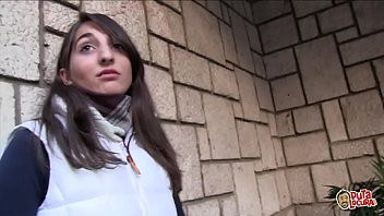 Play Jovencita de 19 años cogiendo rico
