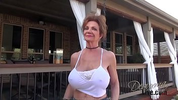 Play Pissing - The Movie: Deauxma