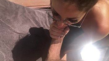 Play A TOUR DE ROLE, MON HOMME SE FAIT SUCER PAR MES SEXY COPINES ET MOI , A IBIZA !
