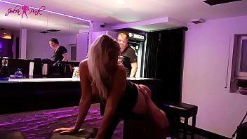 Play Caught by the barkeeper!