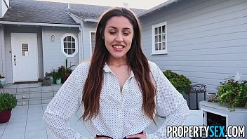 Play PropertySex Picky Homebuyer Convinced To Purchase Home